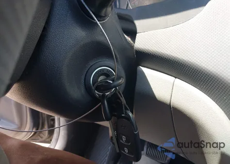 2013 Hyundai Accent Gls z USA, uszkodzony, nr VIN KMHCU4AE7DU424756